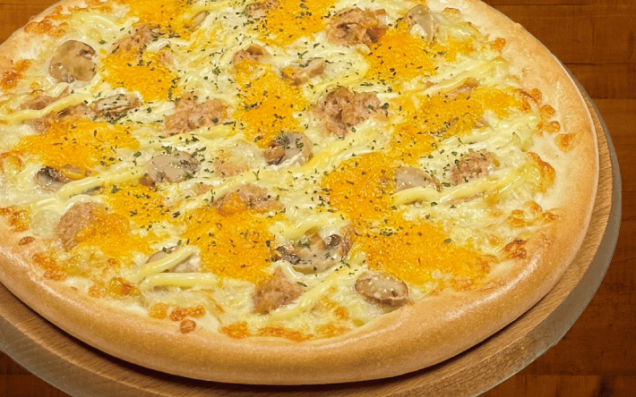 お値打ちピザ★ [ツナメルト] - ピザ・カリフォルニアのオリジナルピザメニュー